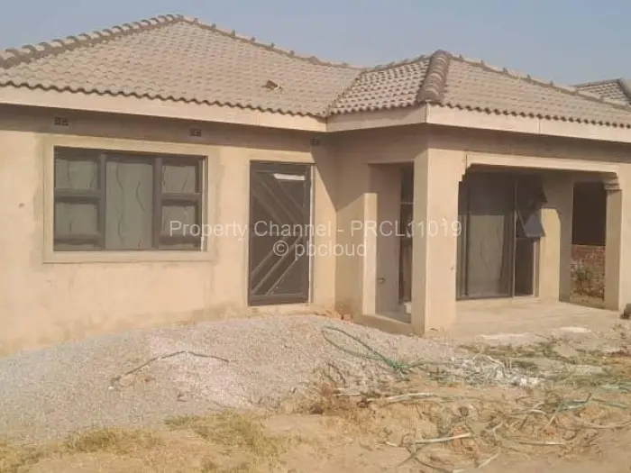 4 Bedroom House for Sale in Glaudina, Harare