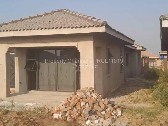 4 Bedroom House for Sale in Glaudina, Harare