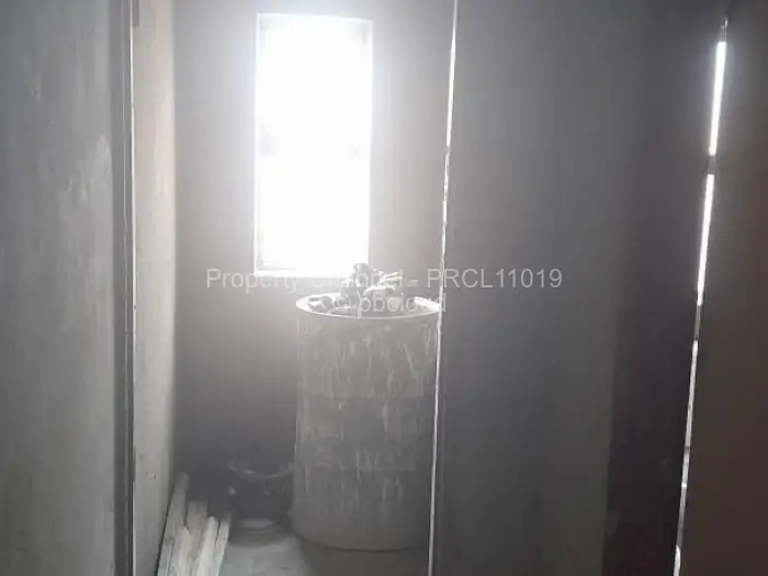 4 Bedroom House for Sale in Glaudina, Harare