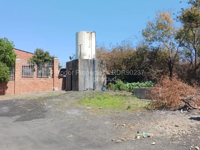 Industrial Property for Sale in Donnington, Bulawayo