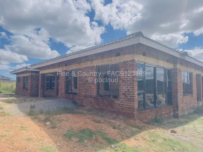 3 Bedroom House for Sale in Mabvazuva Estates, Ruwa