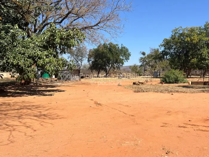 Farm/Plot for Sale in Esigodini, Umzingwane