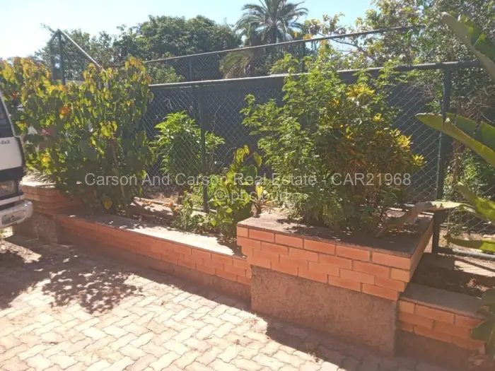 8 Bedroom House for Sale in Chinhoyi, Chinhoyi