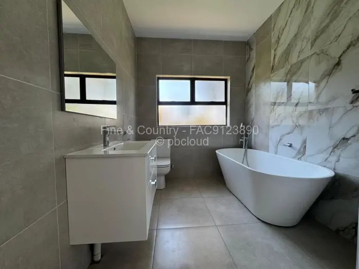 7 Bedroom House to Rent in Kambanji