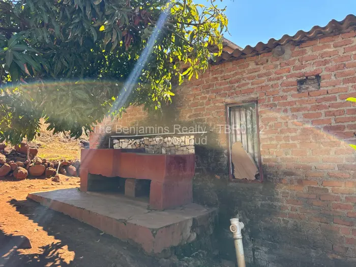 7 Bedroom House for Sale in Charlotte Brooke, Harare