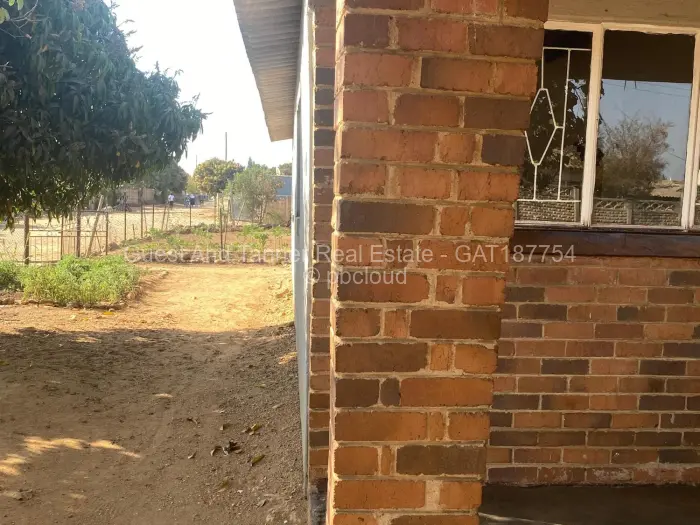 3 Bedroom House to Rent in Nkulumane, Bulawayo