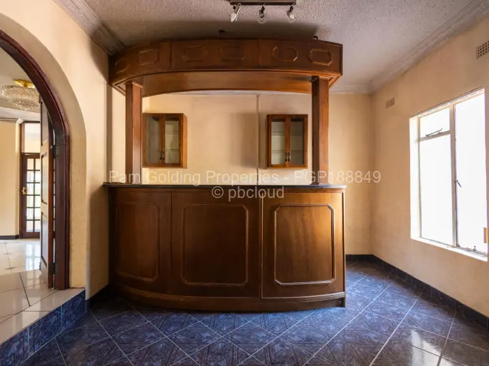 7 Bedroom House for Sale in Greystone Park, Harare