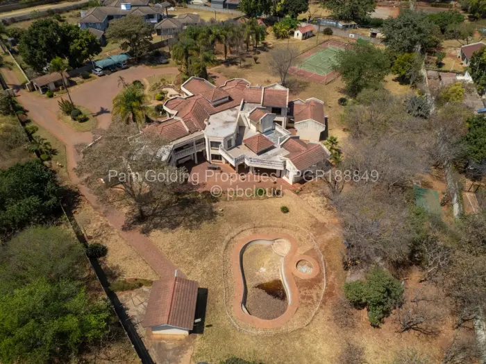 7 Bedroom House for Sale in Greystone Park, Harare