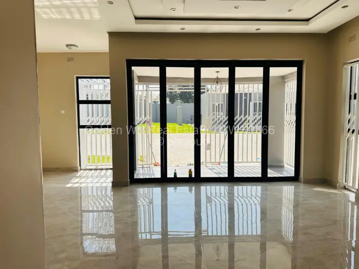 Flat/Apartment to Rent in Highlands