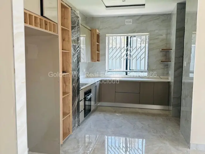 Flat/Apartment to Rent in Highlands