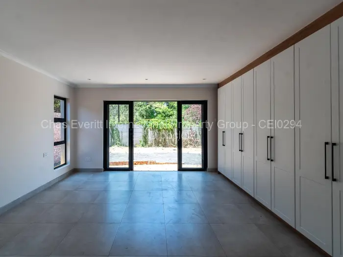 Townhouse/Cluster for Sale in Newlands, Harare