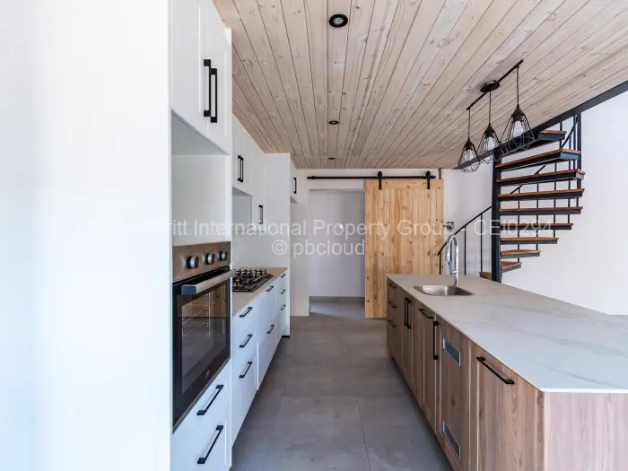 Townhouse/Cluster for Sale in Newlands, Harare