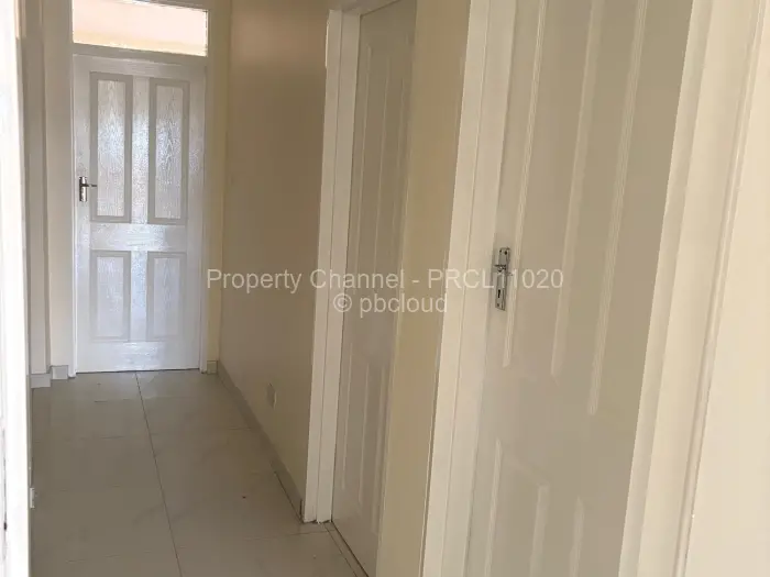 3 Bedroom House for Sale in Mabvazuva Estates, Ruwa