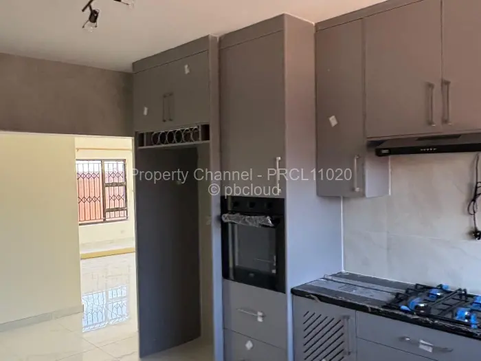 3 Bedroom House for Sale in Mabvazuva Estates, Ruwa