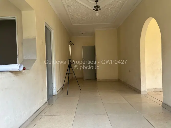 4 Bedroom House for Sale in Mainway Meadows, Harare