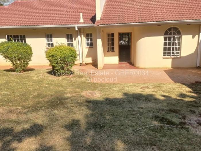 Townhouse/Cluster to Rent in Highlands, Harare