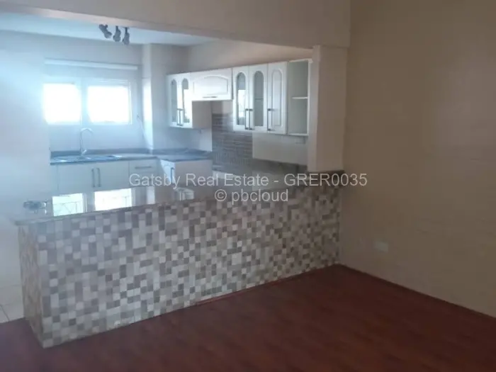 Flat/Apartment to Rent in Avondale