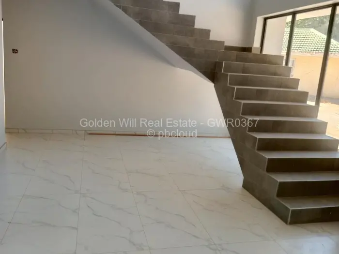 Townhouse/Complex/Cluster for Sale in Highlands, Harare