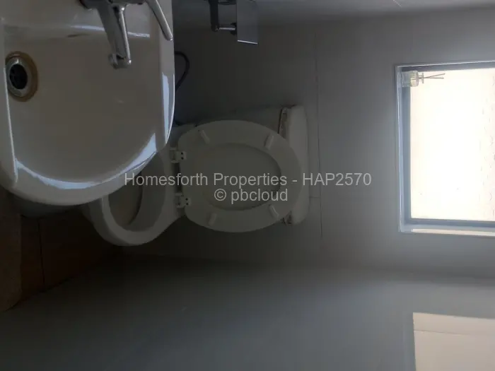 4 Bedroom House for Sale in Nkwisi Gardens, Harare