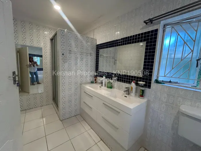 3 Bedroom House to Rent in Alexandra Park