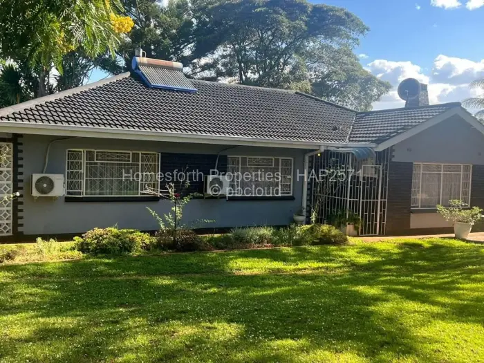 4 Bedroom House to Rent in Greystone Park