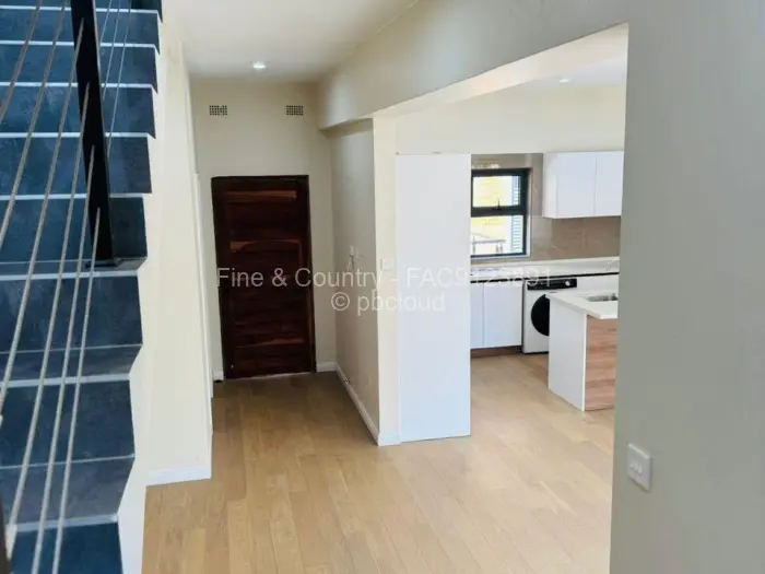Flat/Apartment to Rent in Avondale