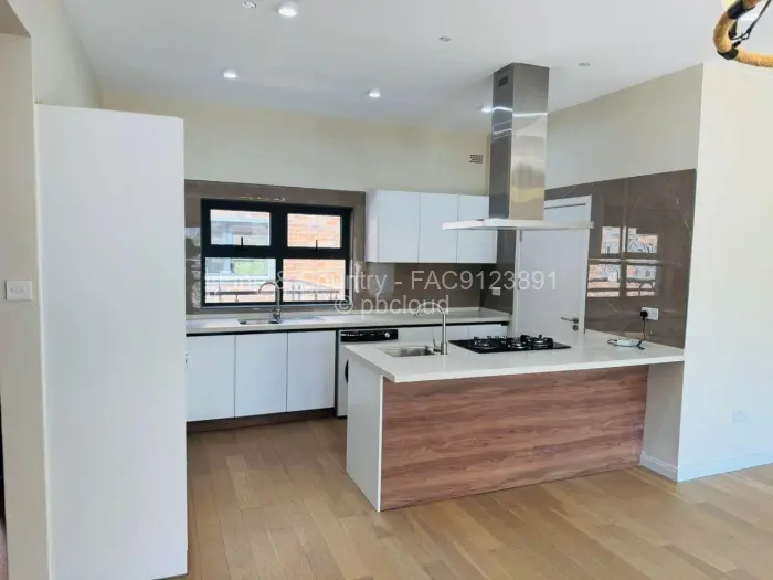 Flat/Apartment to Rent in Avondale