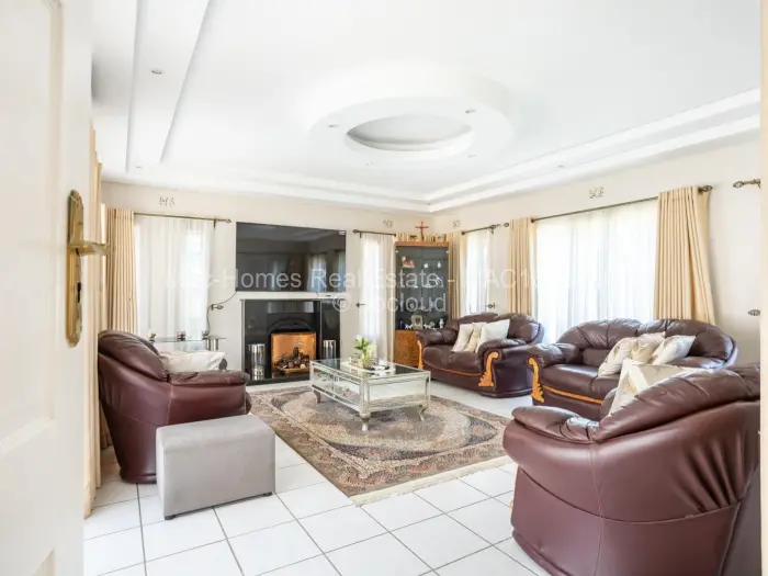 4 Bedroom House for Sale in Borrowdale West, Harare