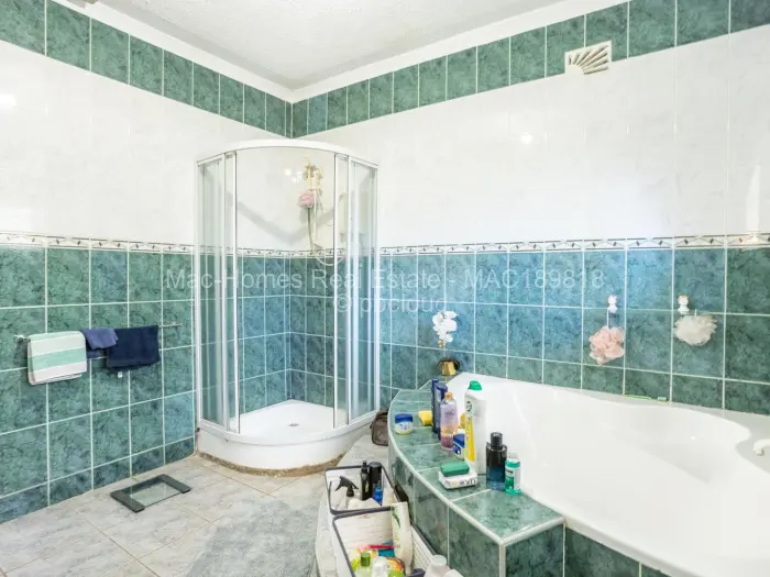 4 Bedroom House for Sale in Borrowdale West, Harare