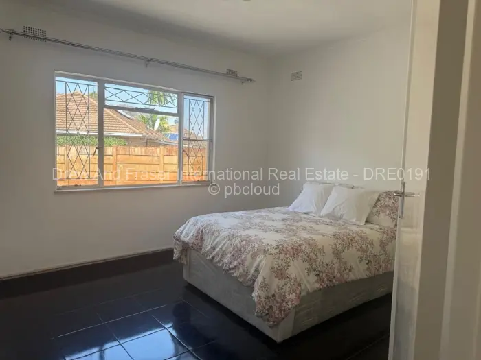 4 Bedroom House to Rent in Upper Hillside