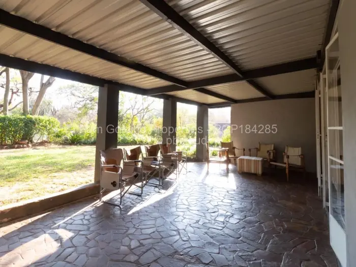 3 Bedroom House for Sale in Victoria Falls, Victoria Falls