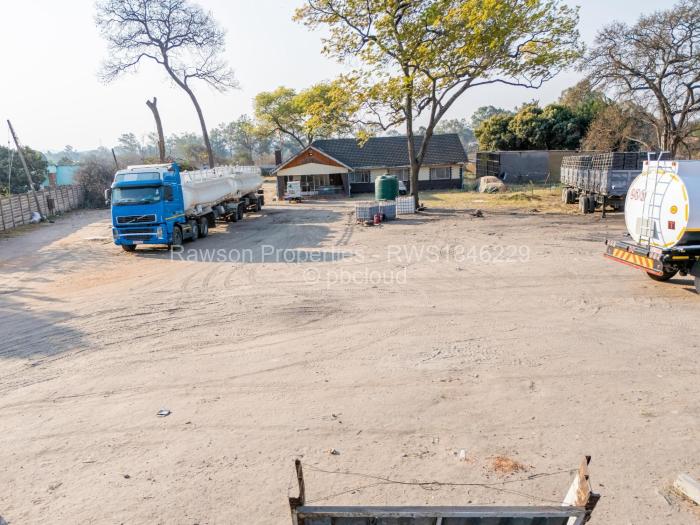 Warehouse/Industrial for Sale in Waterfalls, Harare