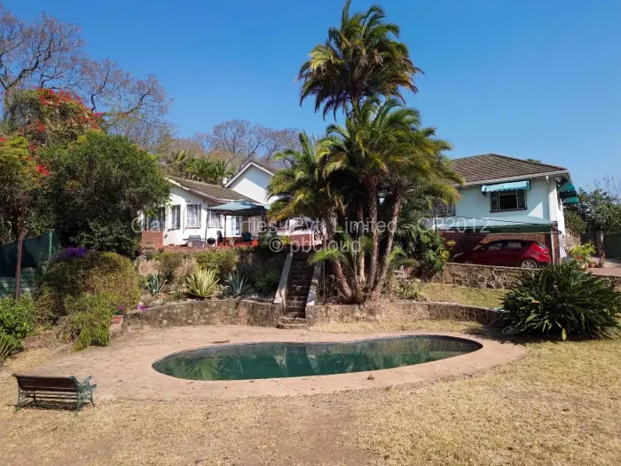 6 Bedroom House for Sale in Colne Valley, Harare