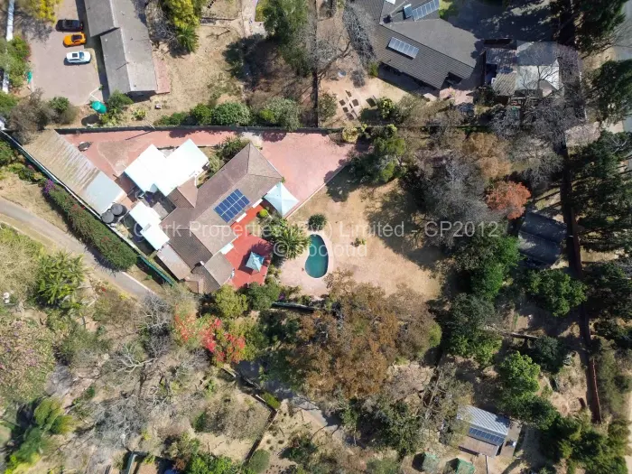 6 Bedroom House for Sale in Colne Valley, Harare