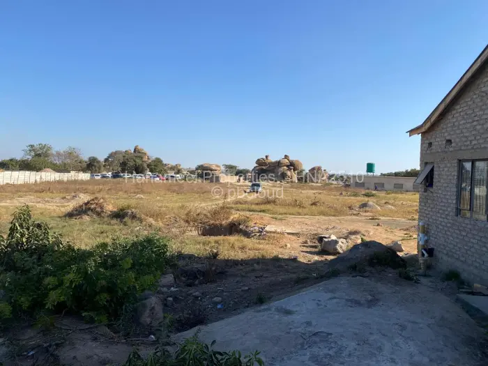 Industrial Stand for Sale in Chitungwiza, Chitungwiza