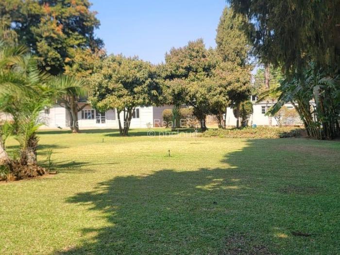 4 Bedroom House for Sale in Borrowdale, Harare