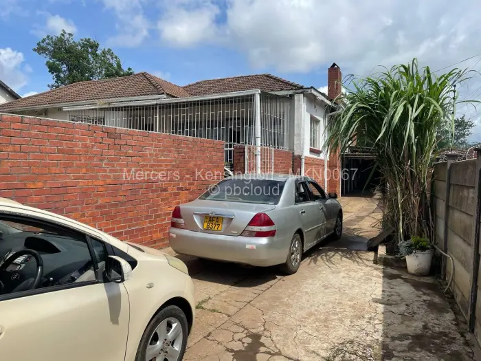 3 Bedroom House for Sale in Cranborne, Harare
