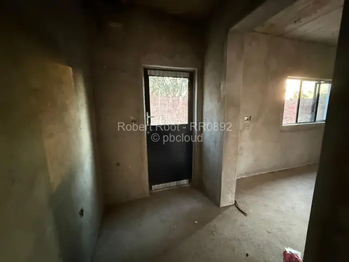 Townhouse/Complex/Cluster for Sale in Greendale, Harare