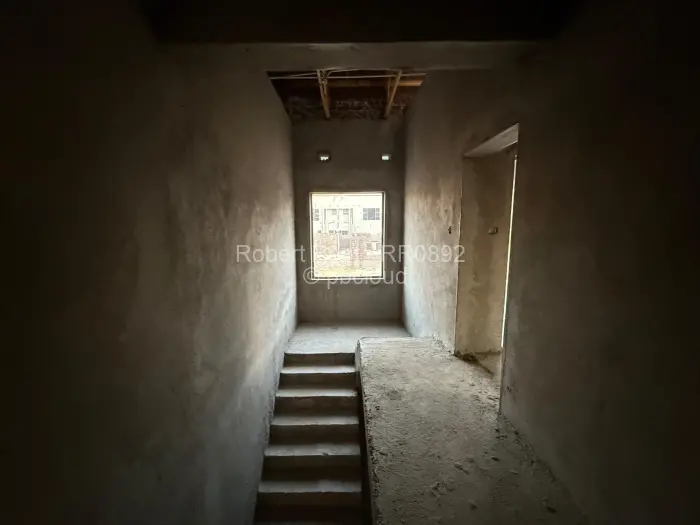 Townhouse/Complex/Cluster for Sale in Greendale, Harare