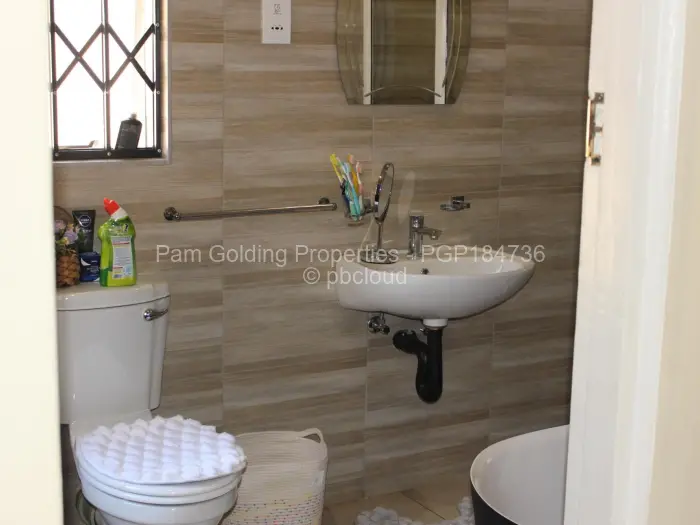 4 Bedroom House to Rent in Chisipite