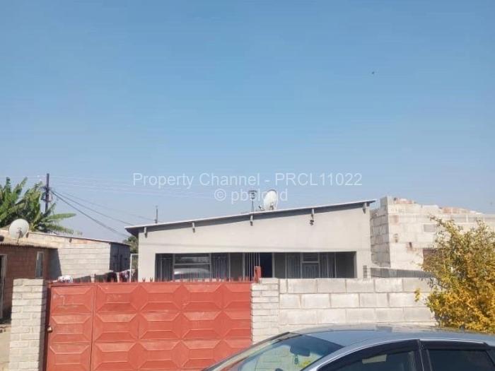 3 Bedroom House for Sale in Lobengula, Bulawayo