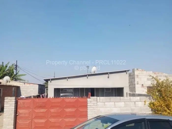 3 Bedroom House for Sale in Lobengula, Bulawayo