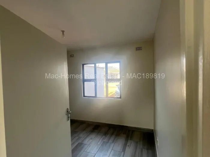 Townhouse/Complex/Cluster to Rent in Tynwald, Harare