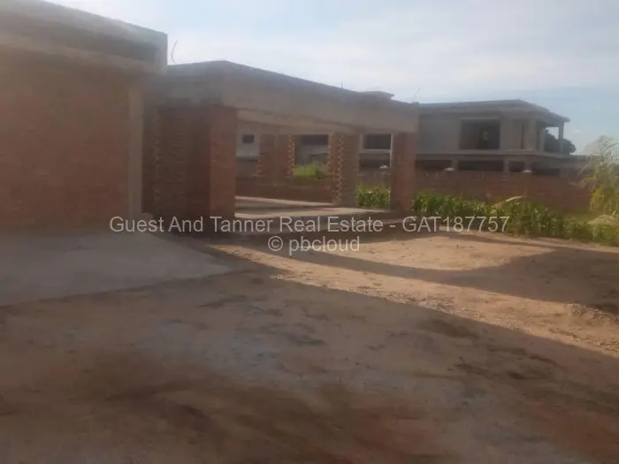 Farm/Plot for Sale in Waterfalls, Harare