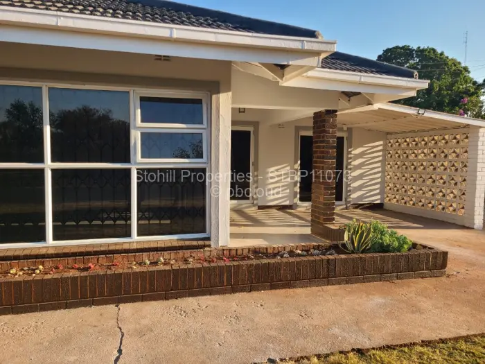 4 Bedroom House to Rent in Mount Pleasant