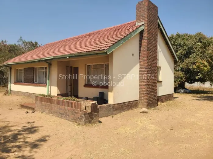 3 Bedroom House for Sale in Waterfalls, Harare