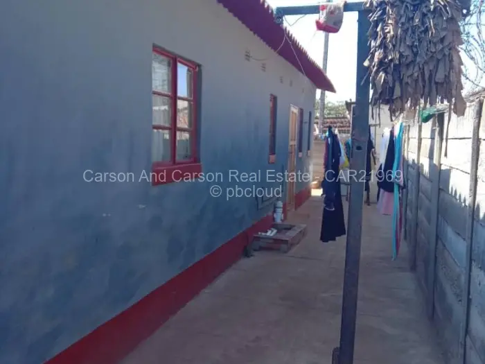 4 Bedroom House for Sale in Glen View, Harare