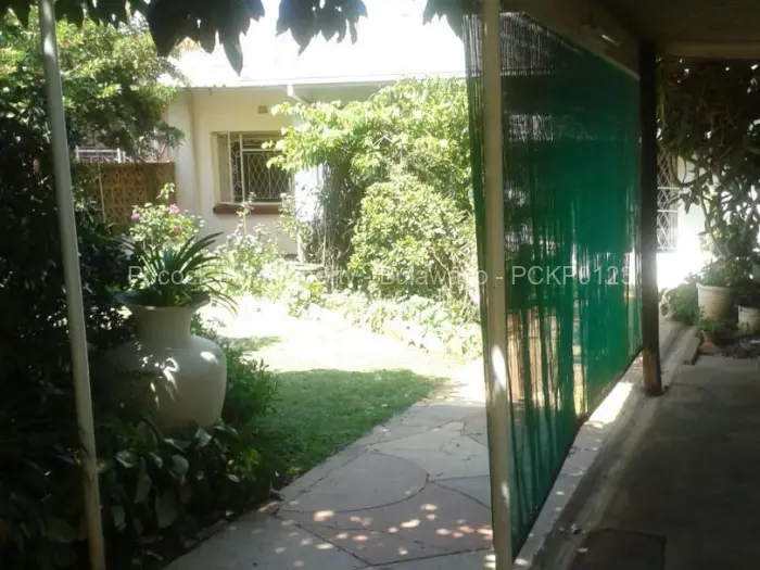 3 Bedroom House for Sale in Bradfield, Bulawayo