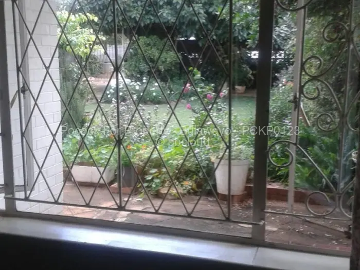 3 Bedroom House for Sale in Bradfield, Bulawayo
