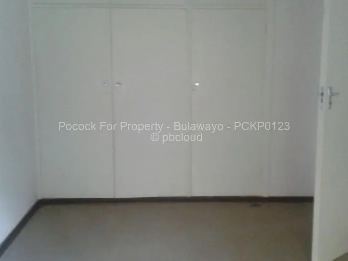 3 Bedroom House for Sale in Bradfield, Bulawayo